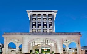 Courtyard By Marriott Bengaluru Hebbal